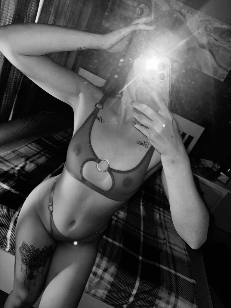 xoxo girls bella 3 -t PROD Salon Prestige X Geneva