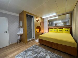 2 -t PROD Salon Prestige X Geneva