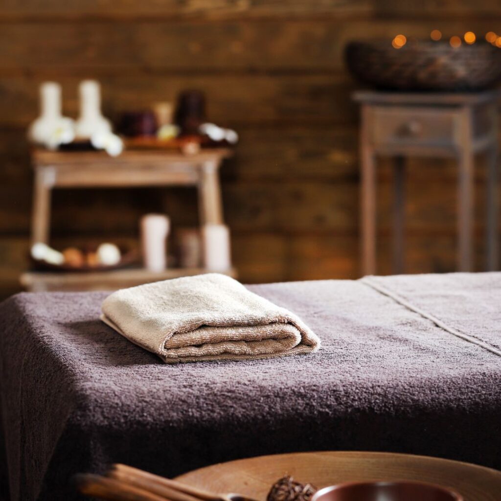 xoxo girls massages 5 -t PROD Salon Prestige X Geneva